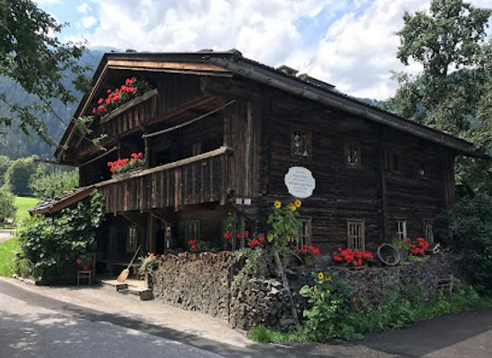 austria/mayrhofen/attraction/strasser-hausl
