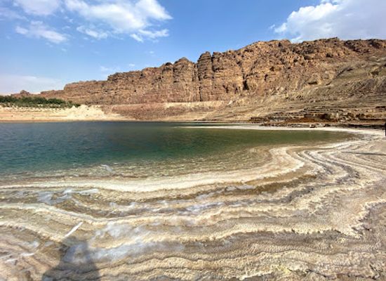 jordan/dead-sea-region/attraction/dead-sea-free-swimming
