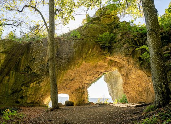 germany/upper-palatinate/attraction/houbirg-hollow-rock