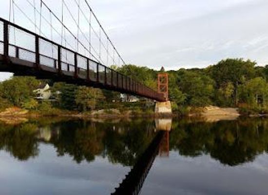 idaho/lewiston/attraction/androscoggin-swinging-bridge
