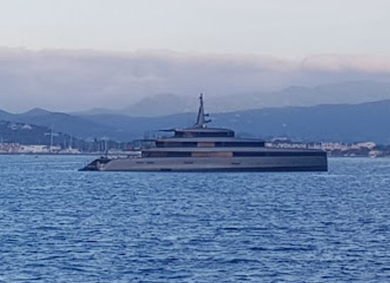 france/saint-tropez/attraction/bahia-de-saint-tropez