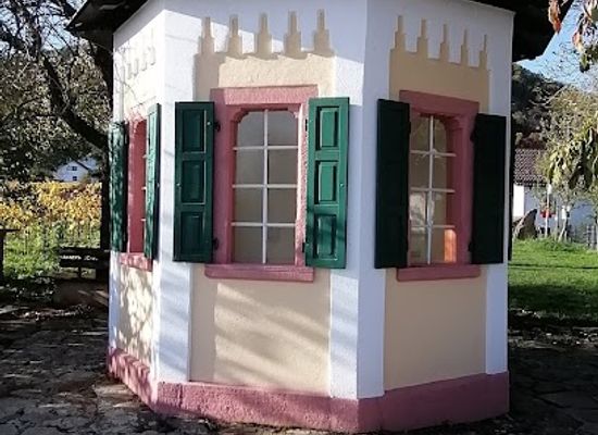 germany/palatinate/attraction/konig-ludwig-pavillon