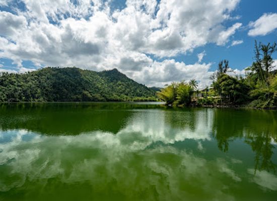puerto-rico/central-mountain-range/attraction/lago-dos-bocas