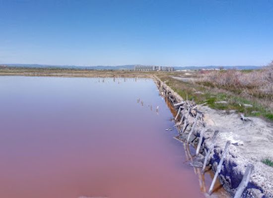 bulgaria/pomorie/attraction/pomorie-saltpans
