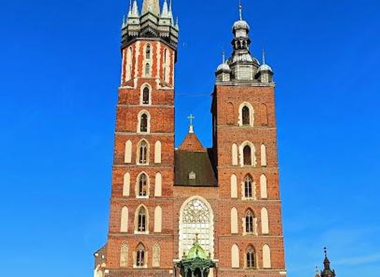 poland/krakow/attraction/st-mary-s-basilica