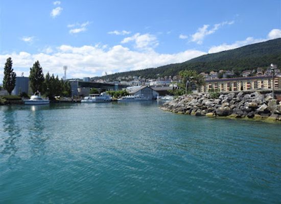 switzerland/neuchatel/attraction/nid-du-cro-port