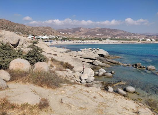 greece/naxos/attraction/mikri-vigla-beach