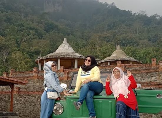 indonesia/java/attraction/vw-explor-borobudur