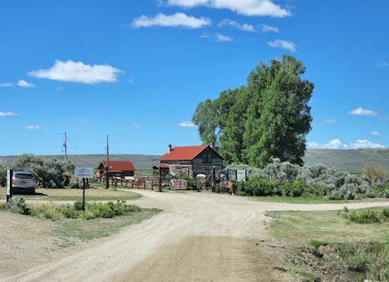 wyoming/wind-river-range/attraction/sommers-living-history-museum