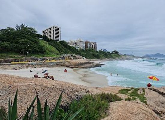brazil/rio-de-janeiro/attraction/praia-do-diabo
