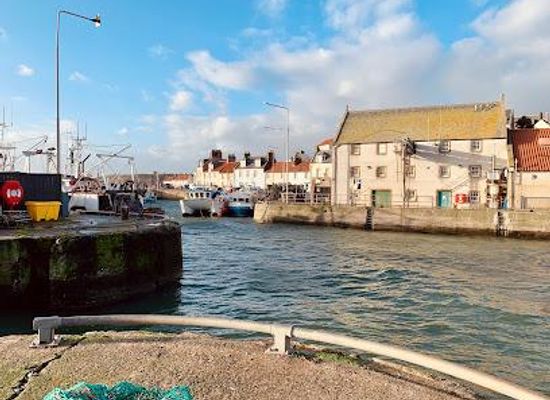united-kingdom/fife/attraction/pittenweem-harbour