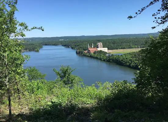arkansas/delta/attraction/lake-catherine-state-park
