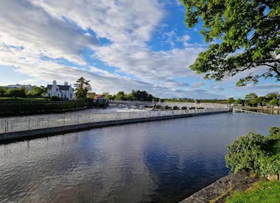 ireland/county-galway/attraction/salmon-weir