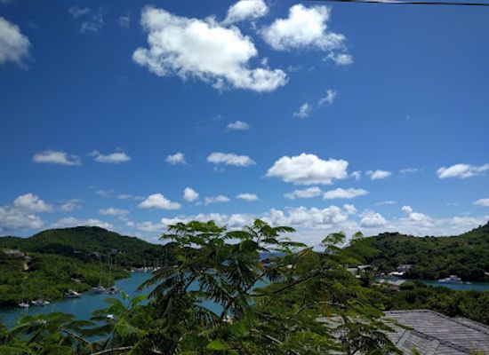 antigua-and-barbuda/saint-mary/attraction/wallings-nature-reserve