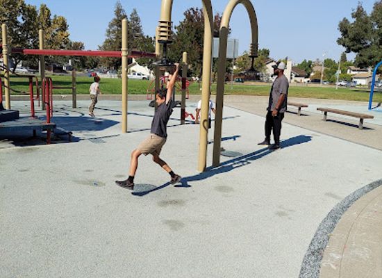 california/antioch/attraction/knoll-park