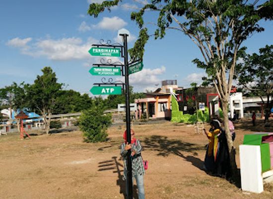 indonesia/east-kalimantan/attraction/takisung-beach