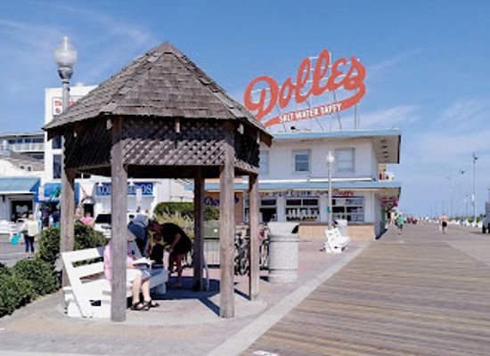 delaware/delaware-beaches/attraction/rehoboth-beach