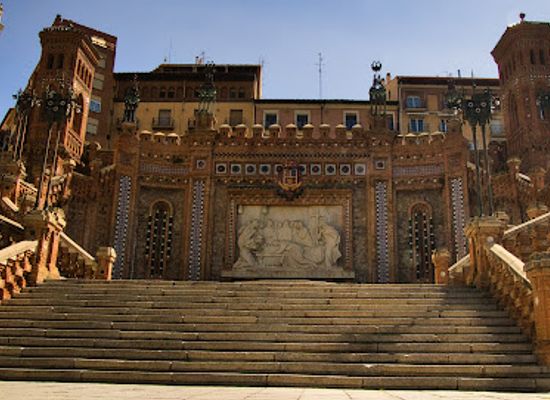 spain/teruel/attraction/escalinata-del-ovalo