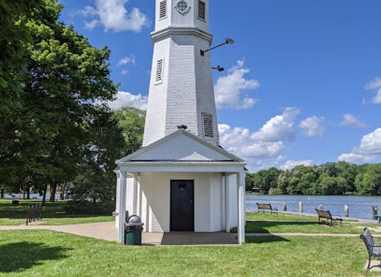 wisconsin/southern-wisconsin/attraction/kimberly-point-lighthouse