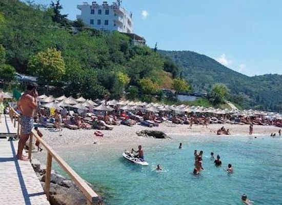albania/vlore/attraction/radhime