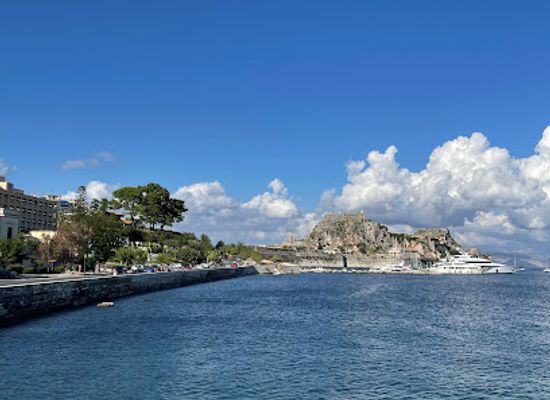 greece/corfu/attraction/mayor-s-stairway-dock