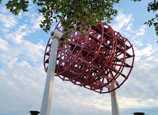 ohio/cincinnati/attraction/american-queen-paddle-wheel