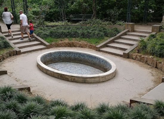 greece/athens/attraction/spanish-fountain