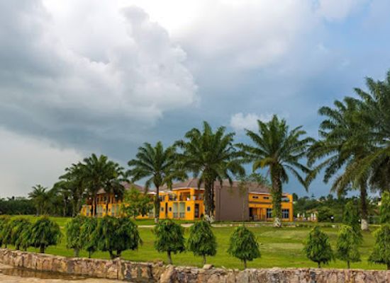 ghana/north-east-region/attraction/beige-village-golf-resort-spa