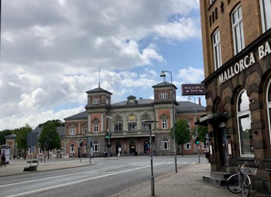 denmark/aalborg/attraction/banegardspladsen