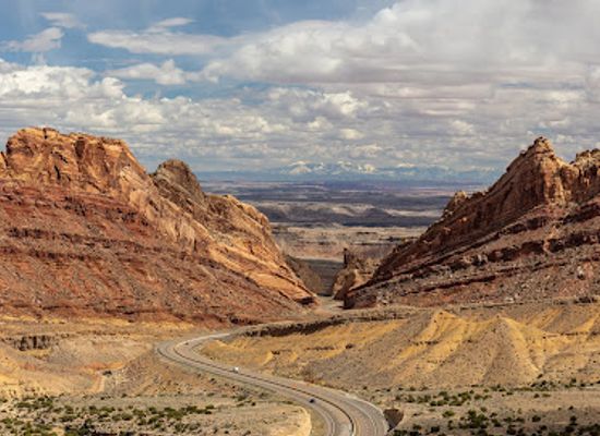 utah/book-cliffs/attraction/spotted-wolf-canyon-view-area