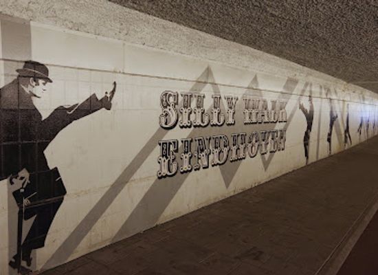 netherlands/north-brabant/attraction/silly-walks-tunnel