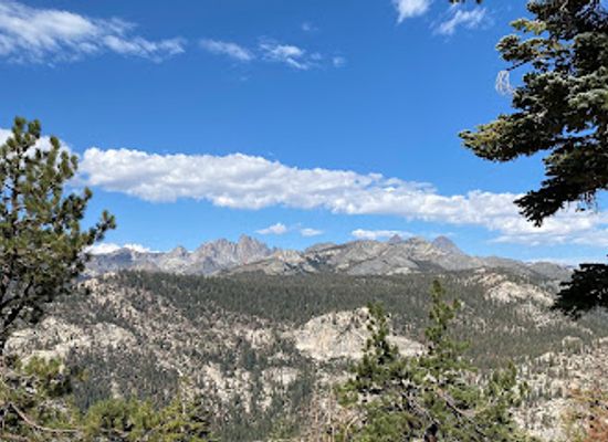 california/mammoth-lakes/attraction/devil-s-postpile-scenic-route