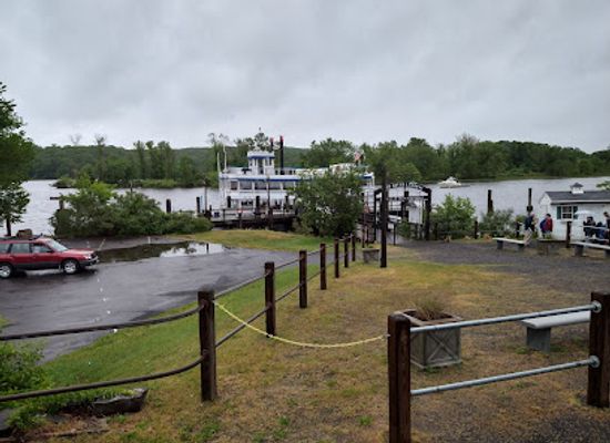 connecticut/the-quiet-corner/attraction/essex-steam-train-riverboat
