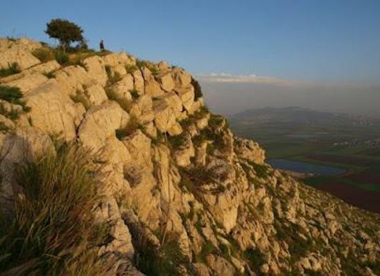 israel/nazareth/attraction/mount-precipice