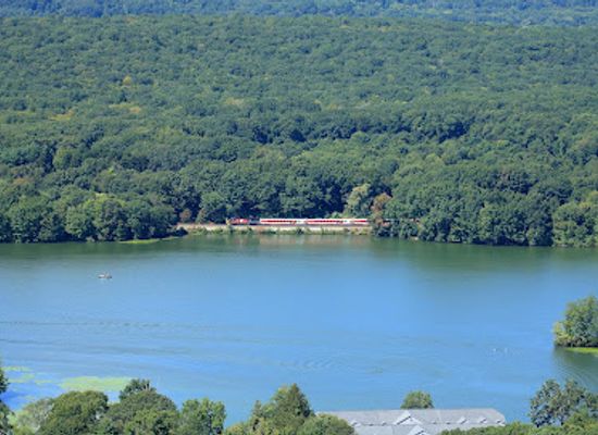 connecticut/meriden/attraction/doctor-francis-giuffrida-park