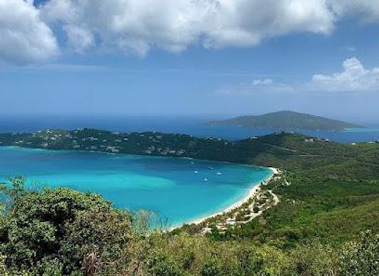 british-virgin-islands/road-town/attraction/magens-bay-beach