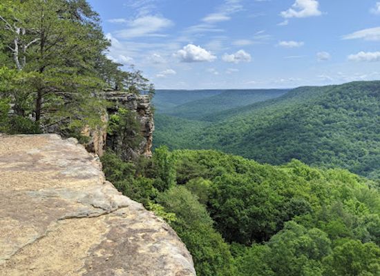 tennessee/cumberland-plateau/attraction/great-stone-door