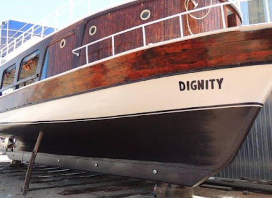 turkiye/fethiye/attraction/dignity-diving-boat