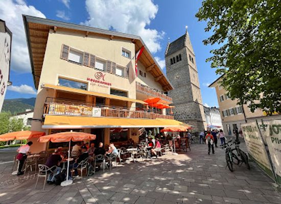 austria/zell-am-see/landmark/brunnen-am-stadtplatz