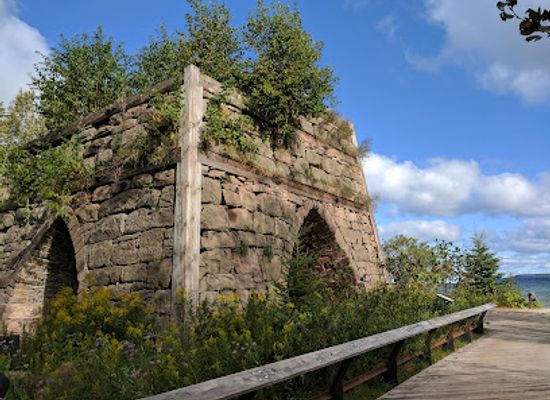 michigan/upper-peninsula/attraction/bay-furnace-ruins
