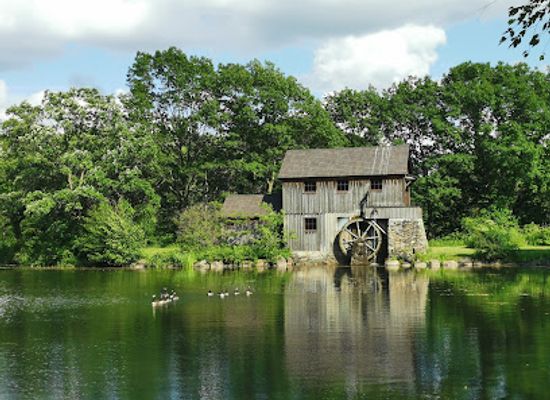illinois/rockford/attraction/midway-village-museum