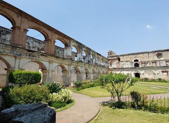 guatemala/antigua-guatemala/attraction/convento-santa-clara