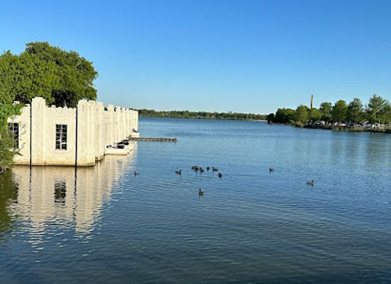 texas/dallas/attraction/white-rock-lake-park