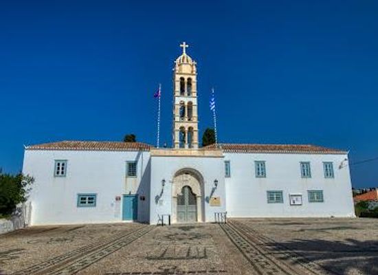 greece/peloponnese/attraction/saint-nikolaos-spetses-holy-orthodox-church