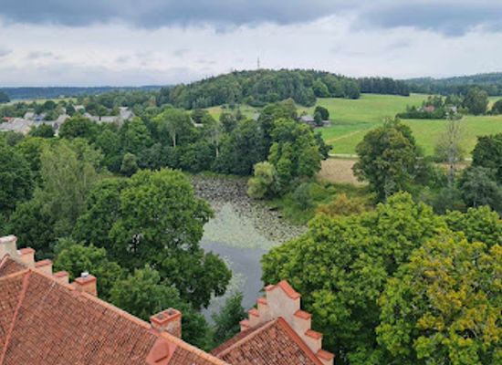 latvia/vidzeme/attraction/edole-castle