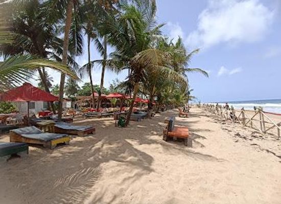 cote-d-ivoire/grand-bassam/attraction/bassam-sunset-beach