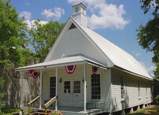florida/panhandle/attraction/indian-temple-mound-museum