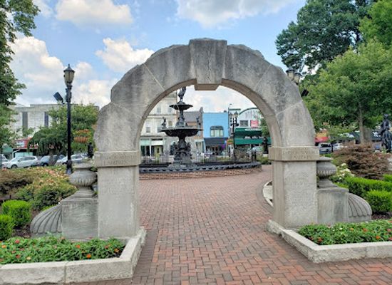 kentucky/bowling-green/attraction/fountain-square-park