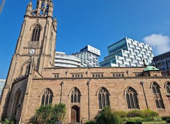 united-kingdom/liverpool/attraction/liverpool-parish-church-our-lady-and-saint-nicholas