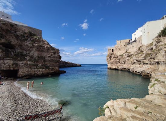 italy/apulia/attraction/lama-monachile
